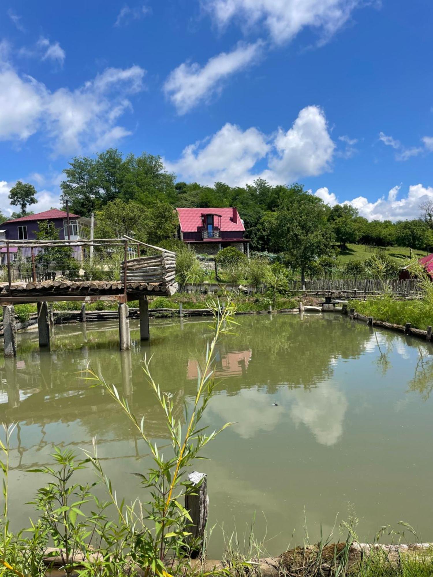 Kirta Hotel Gordi ภายนอก รูปภาพ